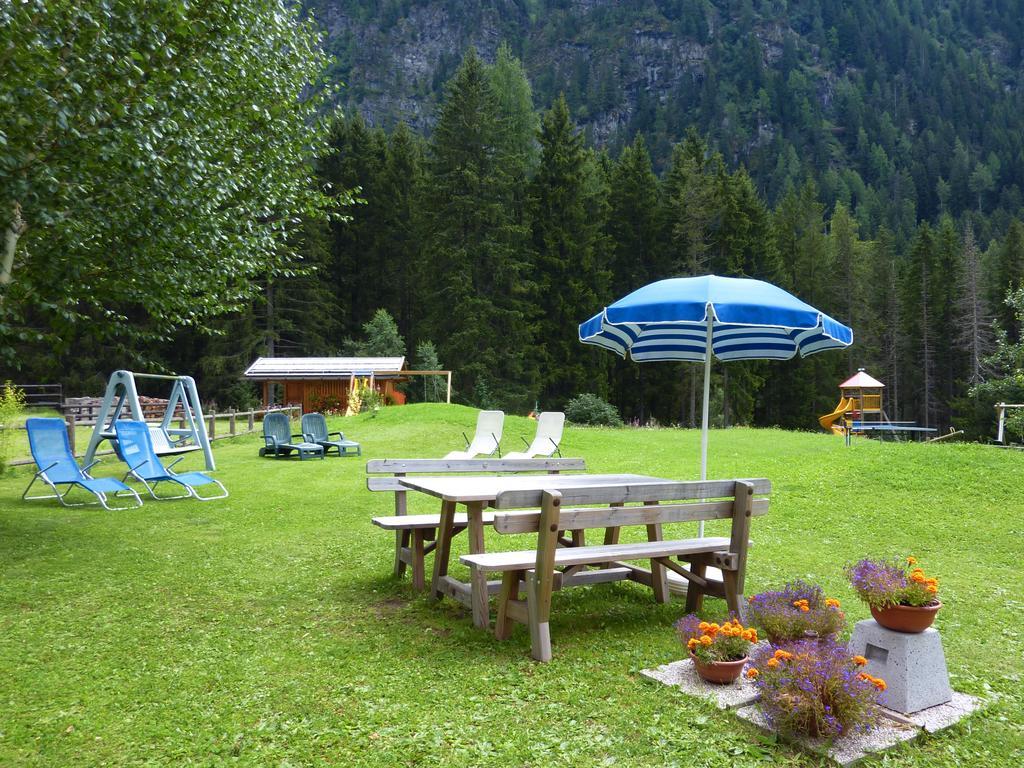 Appartamenti Majon Sotroi Campitello di Fassa Eksteriør billede